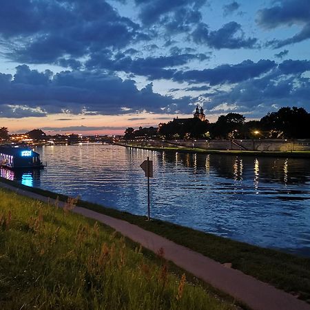 Luxury Jacuzzi Apartment Krasków Εξωτερικό φωτογραφία